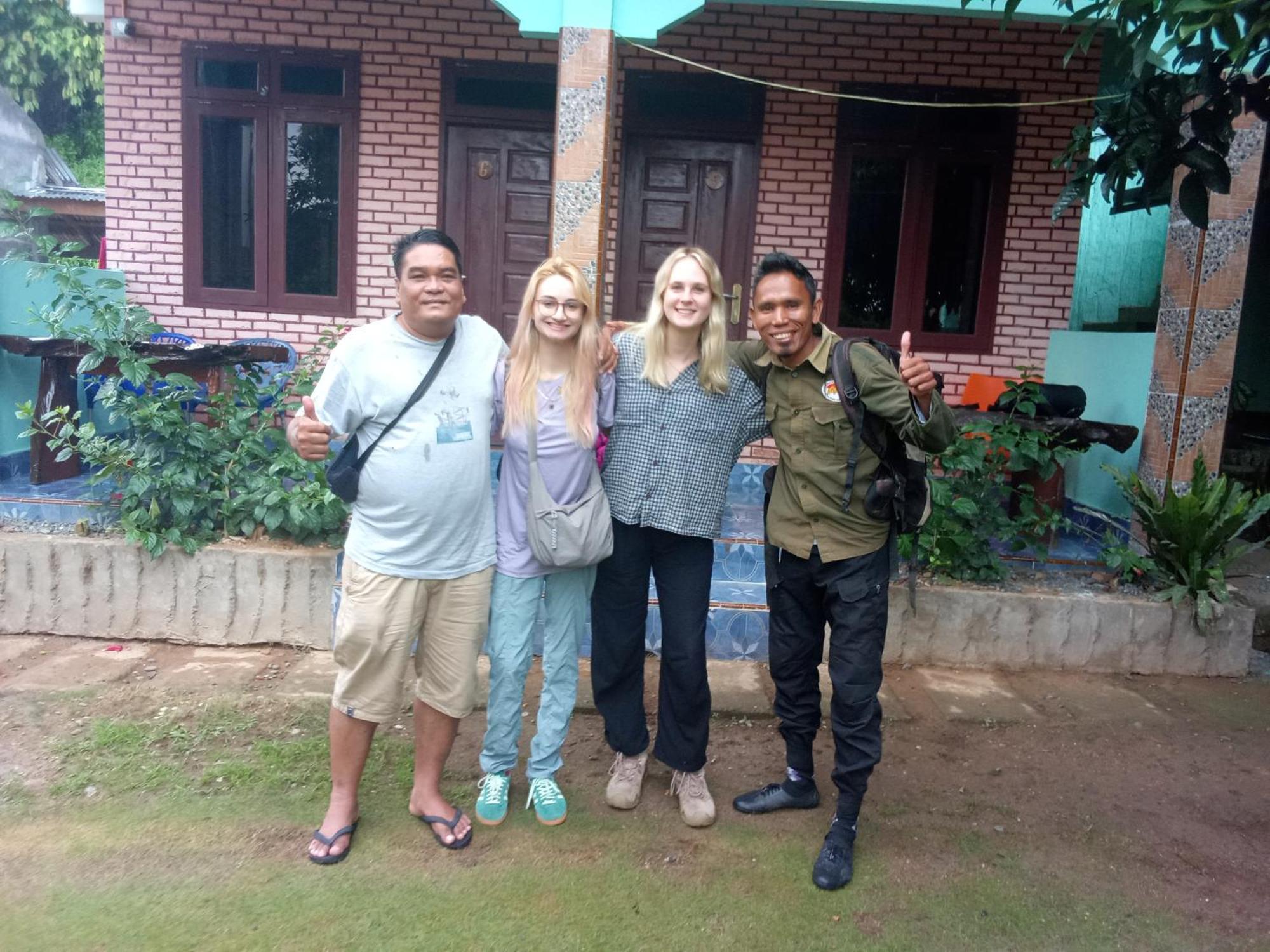 Hostel Jungle treking Bukit Lawang Exterior foto